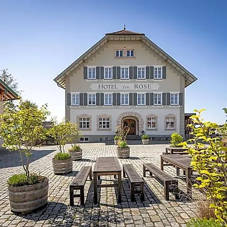 Zur Rose Hotel