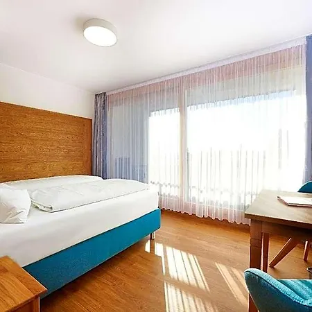 Zur Rose Hotel