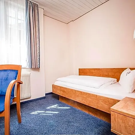Hotel Zur Rose 3*